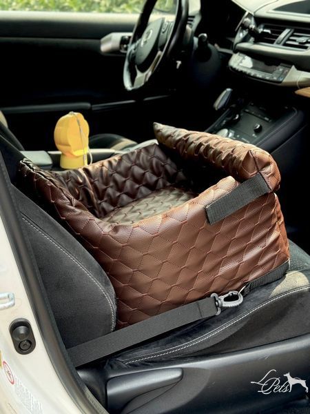 Автокресло для собак и котов "Комфорт" эко кожа коричневый car_seat-comfort_leather_s_brown фото
