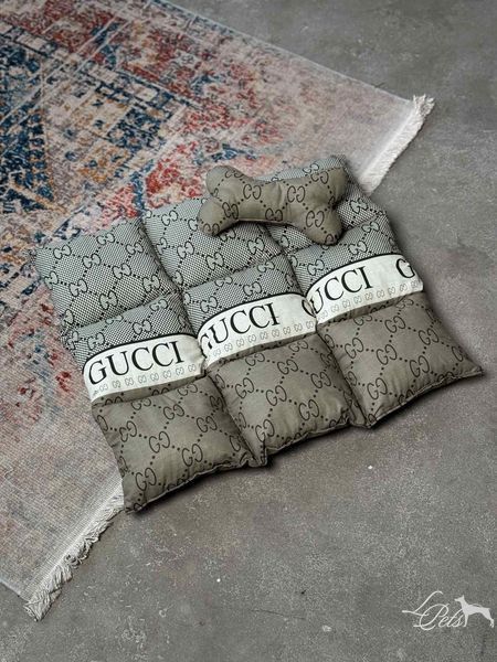 Матрасик-подстилка для собак и котов Гучи sofa-mattress_xs_gucci фото