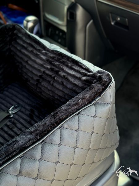 Автокресло для собак и котов из эко кожи чёрное car_seat-eco_leather_s_black фото