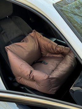Автокрісло/лежак для собак та котів Оксфорд коричневий car_seat-oksford_lounger_s_brown фото